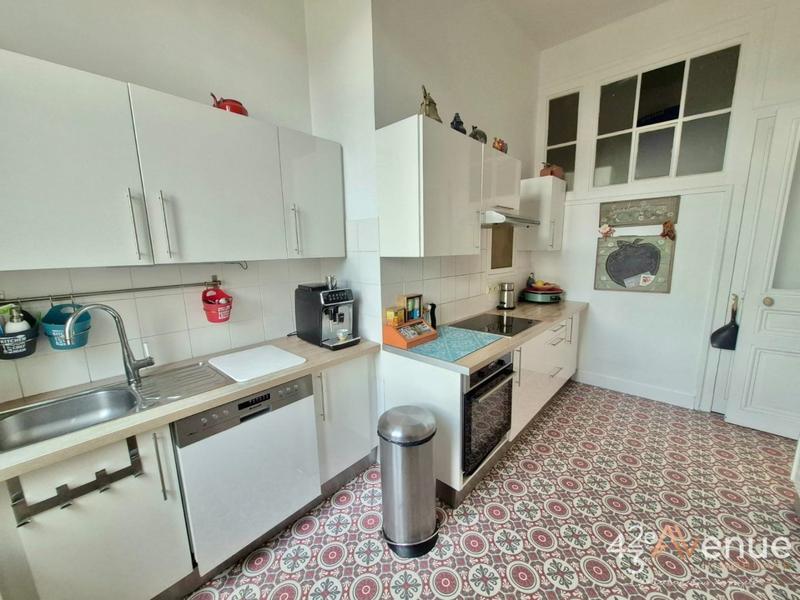 Appartement - 159 m² - 4 pièces