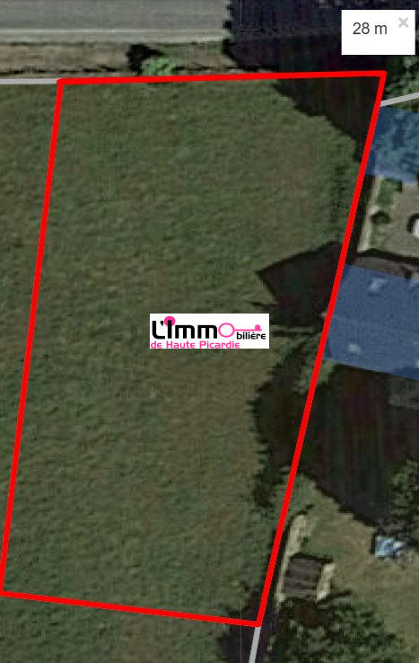 Terrain constructible - 1 200 m²