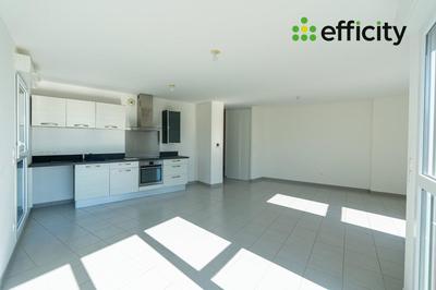 Appartement - 75 m² - 3 pièces