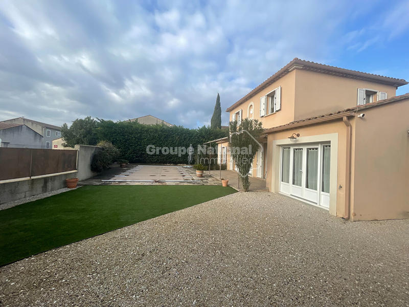 Maison - 122 m² - 6 pièces