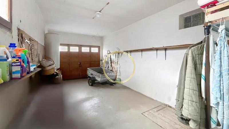 Pavillon - 210 m² - 7 pièces