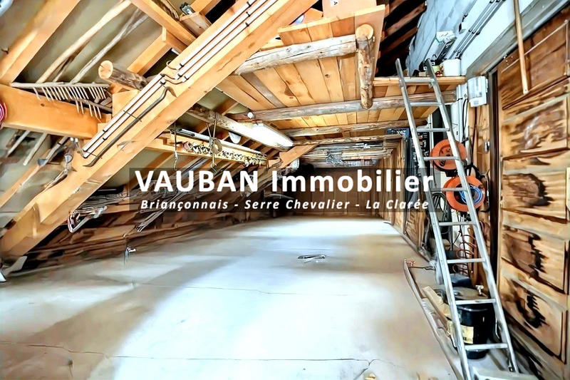 Maison - 113 m² - 5 pièces