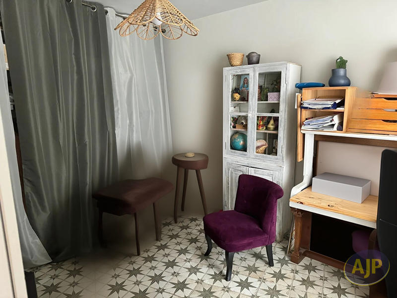 Maison - 102 m² - 6 pièces