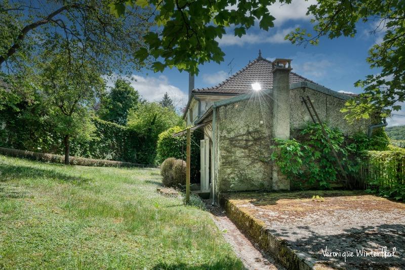 Demeure - 231 m² - 8 pièces