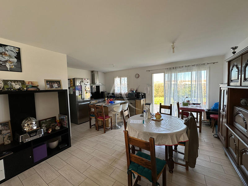 Maison - 88 m² - 4 pièces