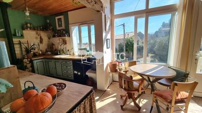 Maison - 150 m² - 9 pièces