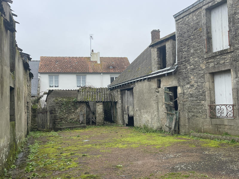 Propriété - 130 m² - 7 pièces