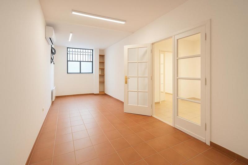 Local commercial - 247 m²