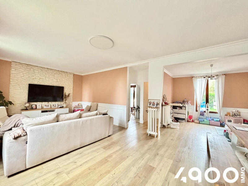 Maison - 102 m² - 5 pièces