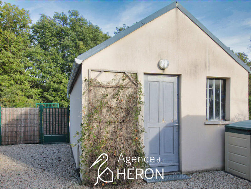 Propriété - 105 m² - 5 pièces