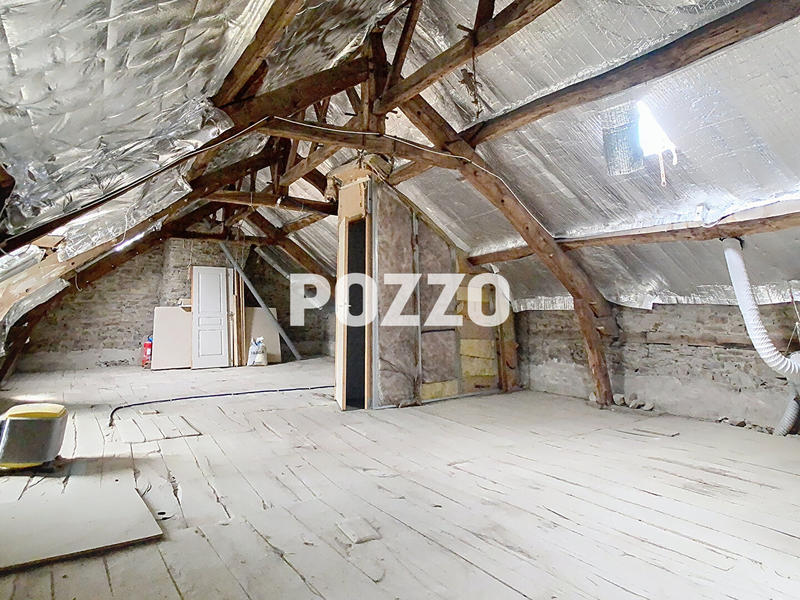 Maison - 166 m² - 7 pièces