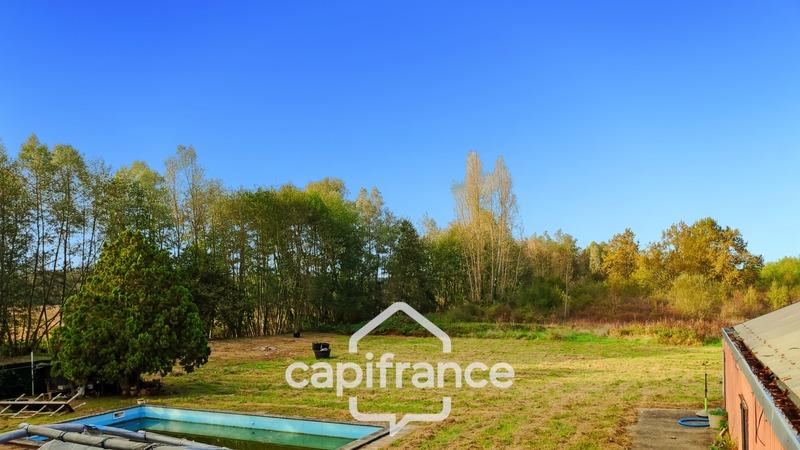 Maison - 335 m² - 20 pièces