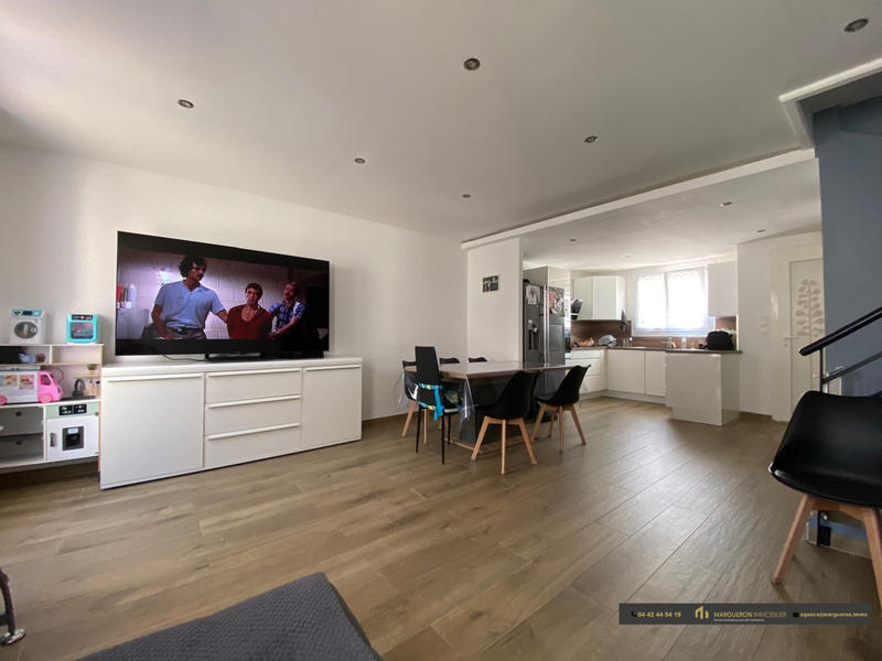 Maison - 80 m² - 4 pièces