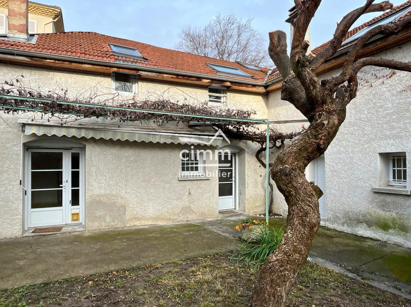 Maison - 169 m² - 4 pièces