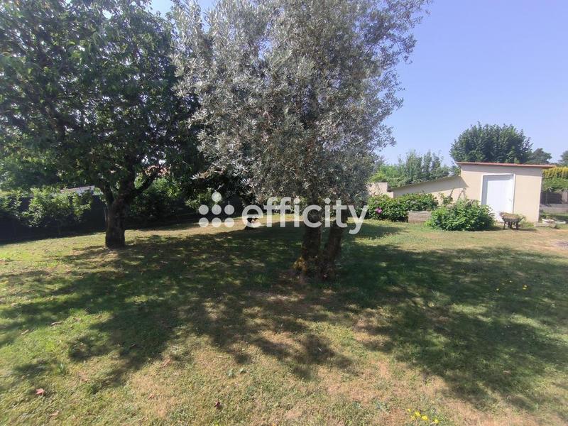 Maison - 211 m² - 6 pièces