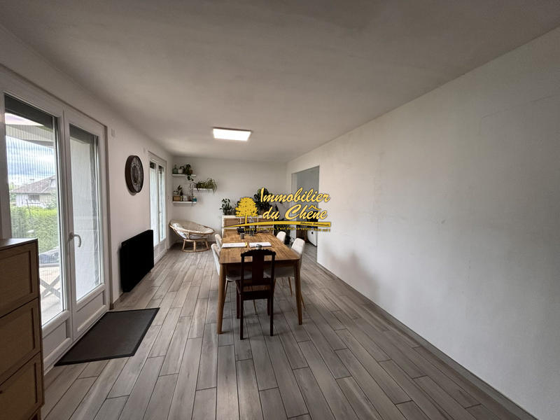 Maison - 140 m² - 6 pièces