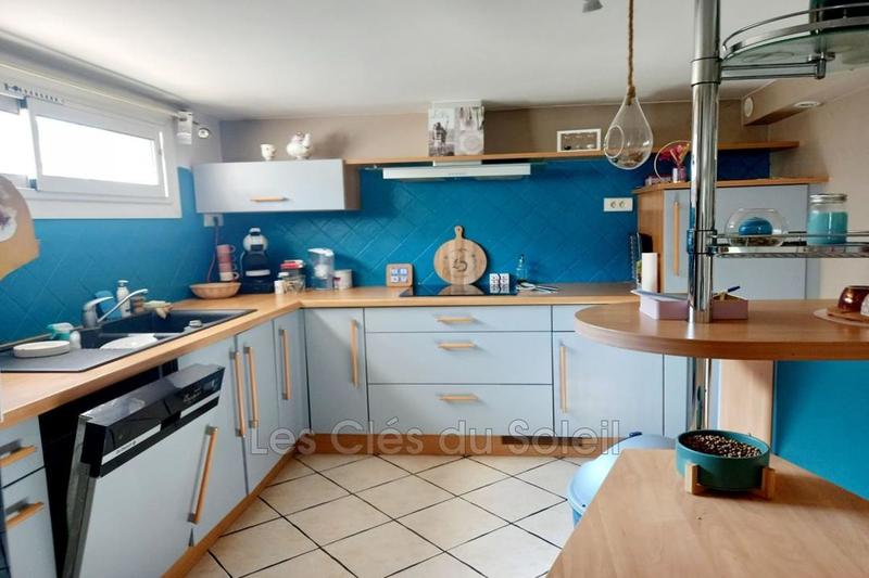 Maison - 250 m² - 7 pièces