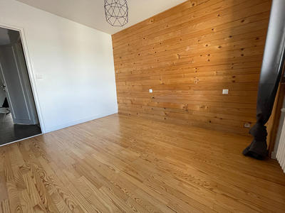 Appartement - 97 m² - 5 pièces