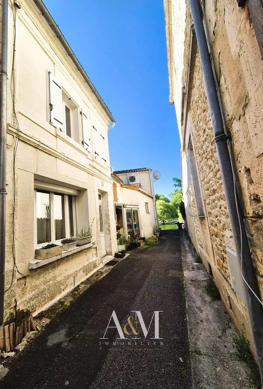 Maison - 74 m² - 5 pièces