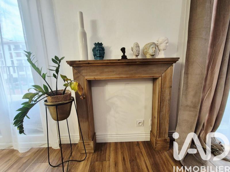 Appartement - 96 m² - 4 pièces