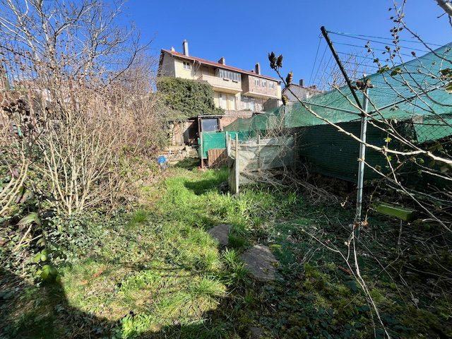 Maison - 105 m² - 6 pièces