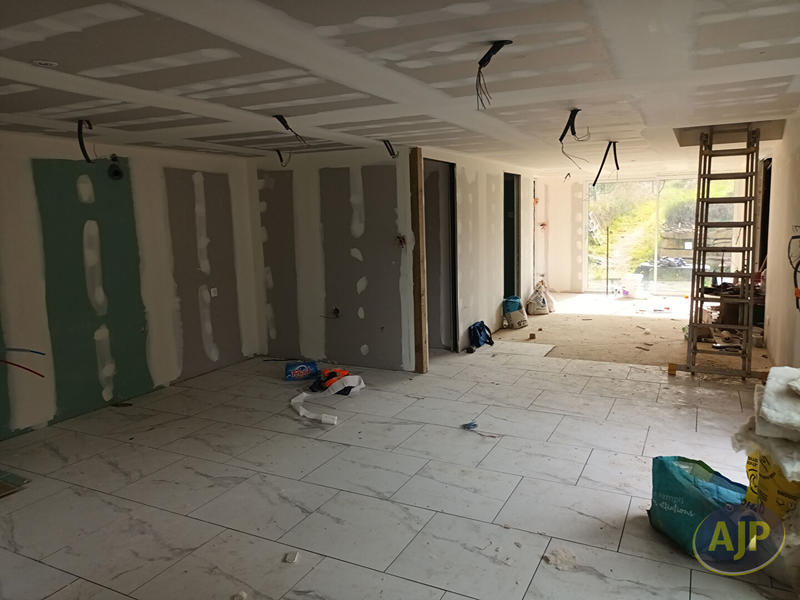 Maison - 83 m² - 3 pièces