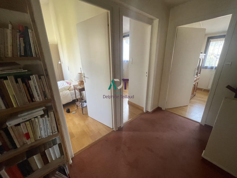 Maison - 121 m² - 6 pièces