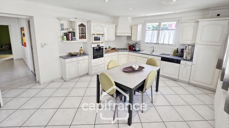 Maison - 108 m² - 4 pièces