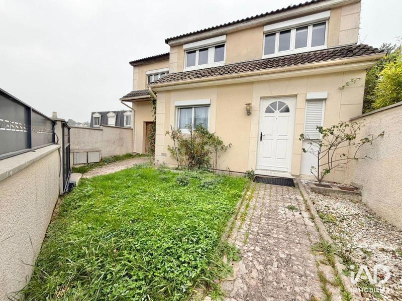 Maison - 120 m² - 5 pièces