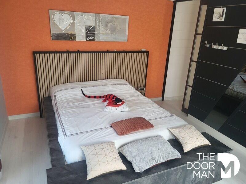 Maison - 209 m² - 6 pièces