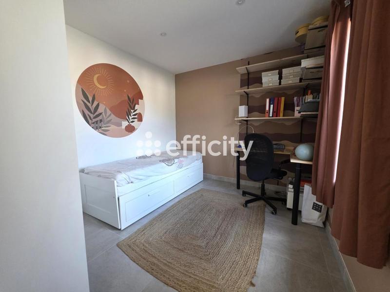 Maison - 127 m² - 6 pièces