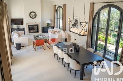 Maison de maîtres - 268 m² - 7 pièces