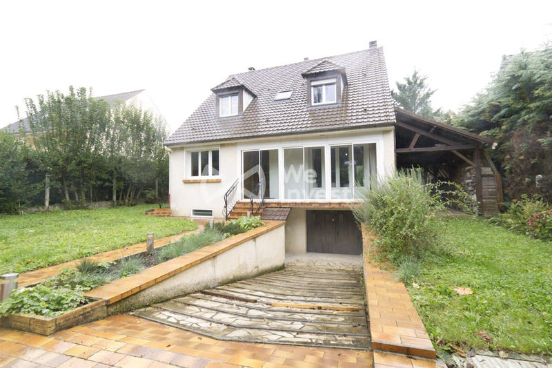 Maison - 145 m² - 8 pièces