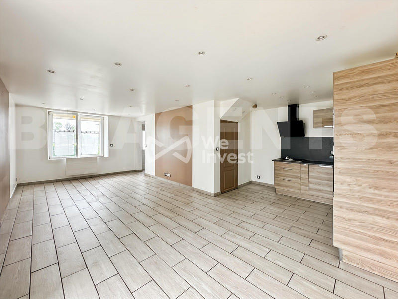 Maison - 102 m² - 6 pièces