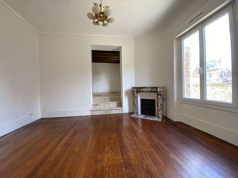 Maison - 152 m² - 7 pièces