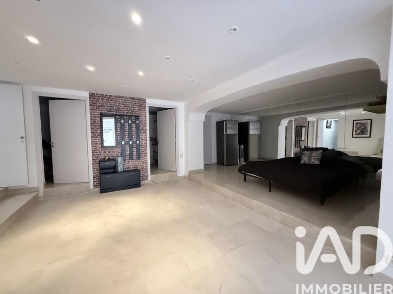 Maison de maîtres - 271 m² - 8 pièces