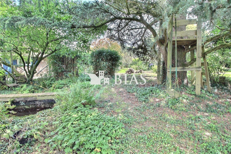 Maison - 82 m² - 6 pièces