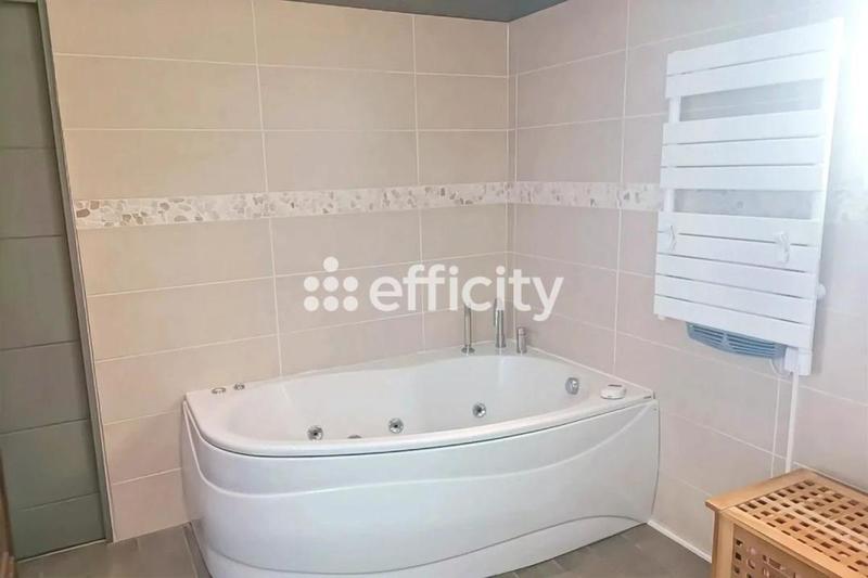 Villa - 85 m² - 4 pièces