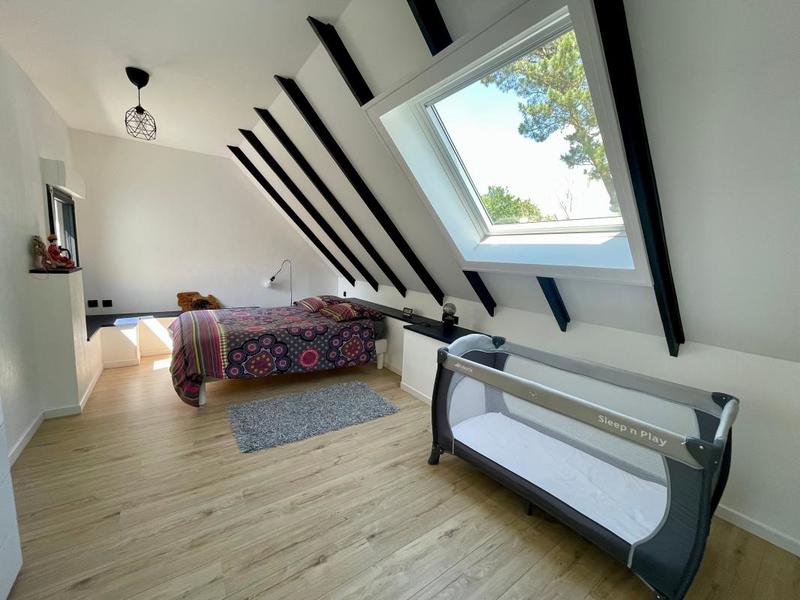 Maison - 230 m² - 7 pièces