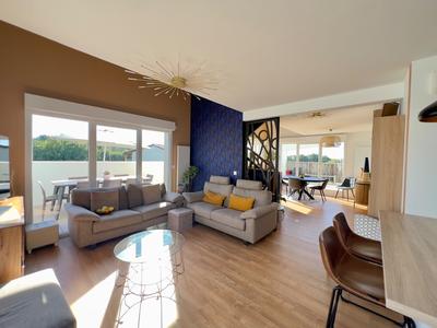 Duplex - 112 m² - 5 pièces