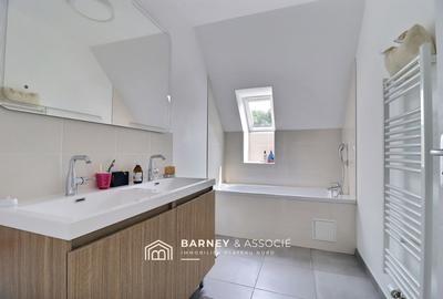 Maison - 145 m² - 6 pièces