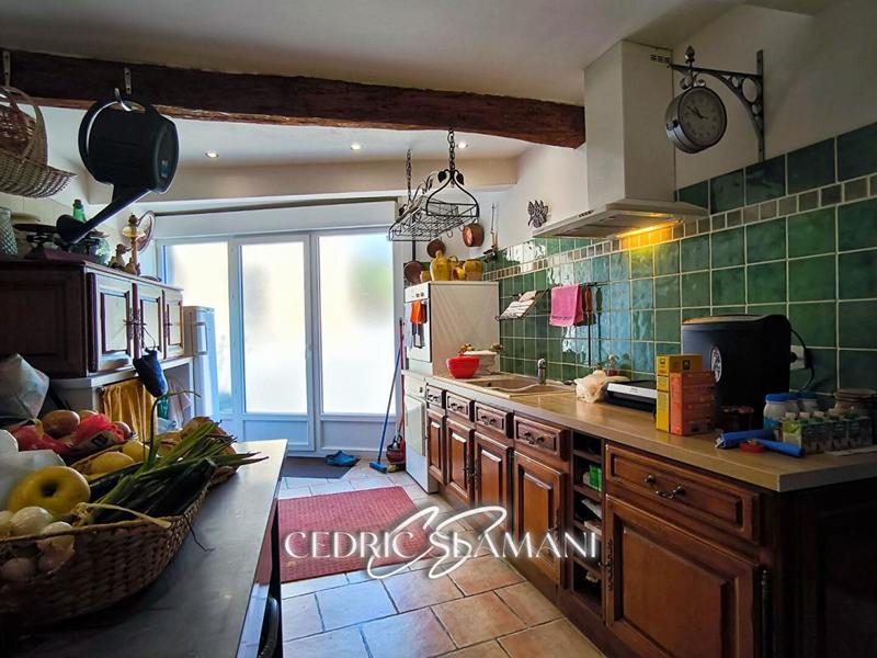 Maison - 195 m² - 7 pièces