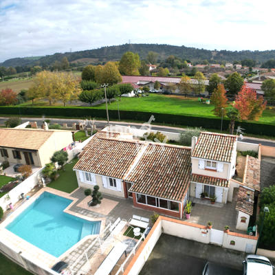 Maison - 130 m² - 5 pièces