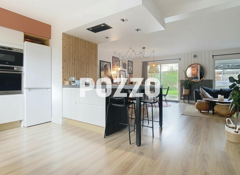 Maison - 130 m² - 5 pièces