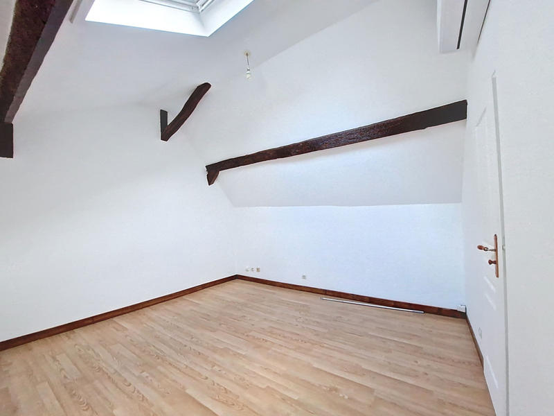 Appartement - 72 m² - 4 pièces