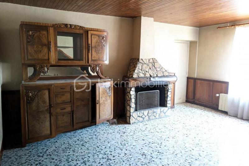 Propriété - 170 m² - 6 pièces