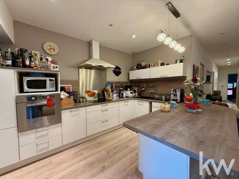 Appartement - 106 m² - 4 pièces