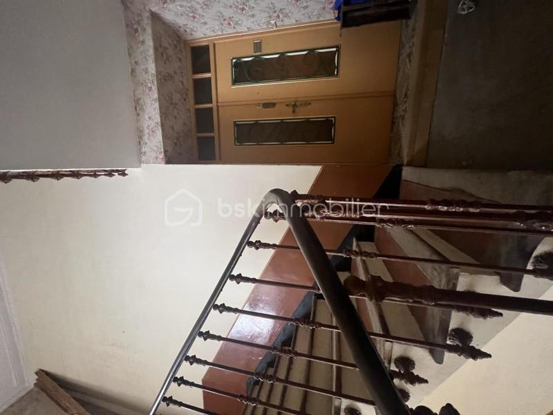 Immeuble - 353 m² - 11 pièces