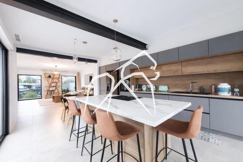 Maison ancienne - 1 m² - 5 pièces