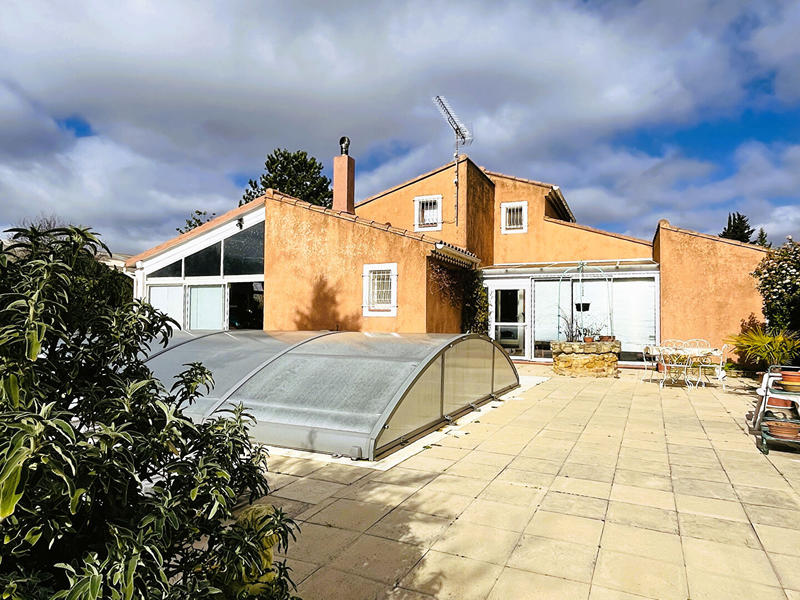 Maison - 148 m² - 5 pièces